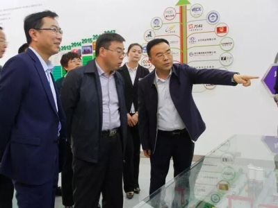 區(qū)委常委、區(qū)紀(jì)委書記、區(qū)監(jiān)委主任王慶峰調(diào)研天意機(jī)械